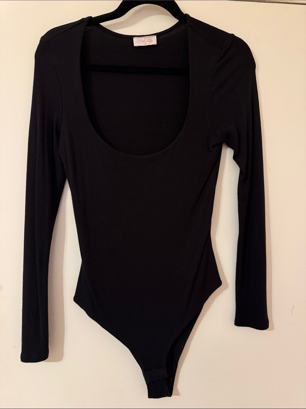 Ribbed Long-Sleeve Scoop Neck Bodysuit - Black
